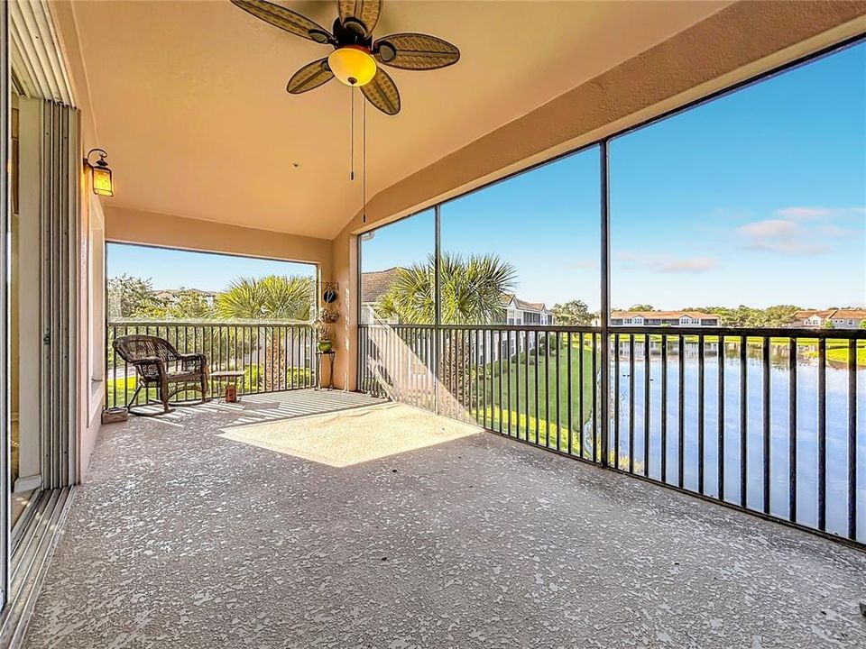 For Sale: $239,999 (2 beds, 2 baths, 1826 Square Feet)