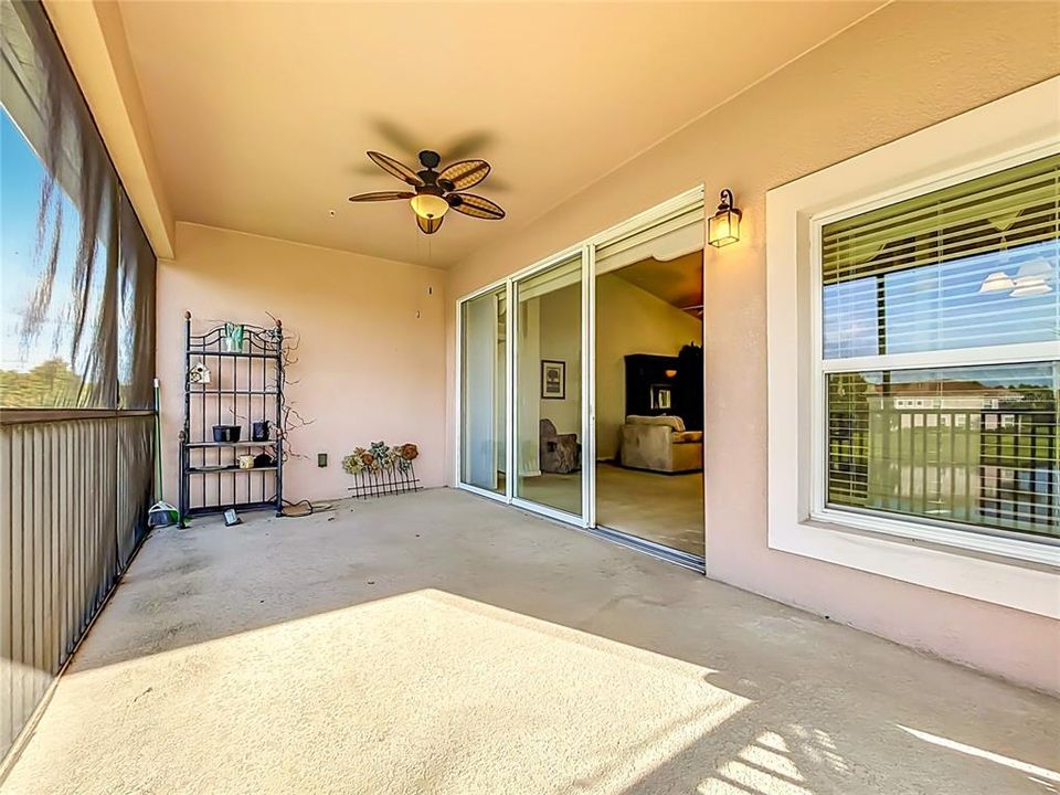 For Sale: $239,999 (2 beds, 2 baths, 1826 Square Feet)
