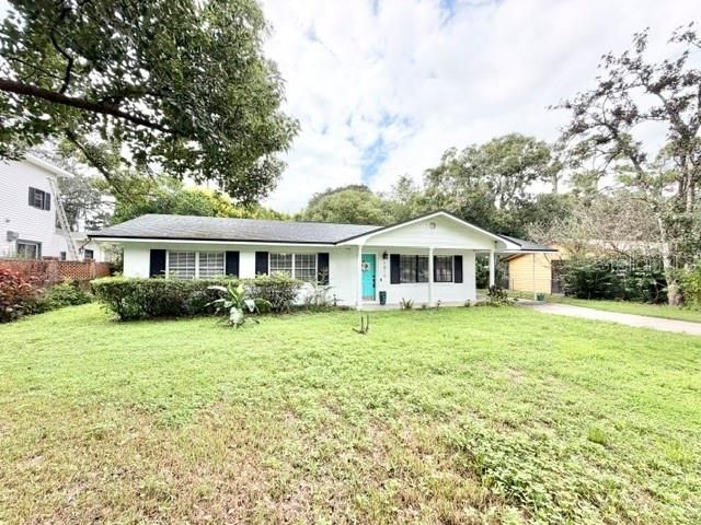 For Rent: $2,095 (3 beds, 2 baths, 1222 Square Feet)