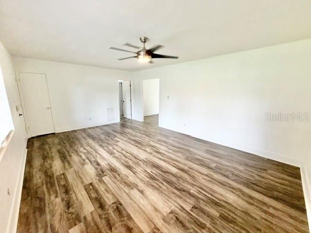 For Rent: $2,095 (3 beds, 2 baths, 1222 Square Feet)