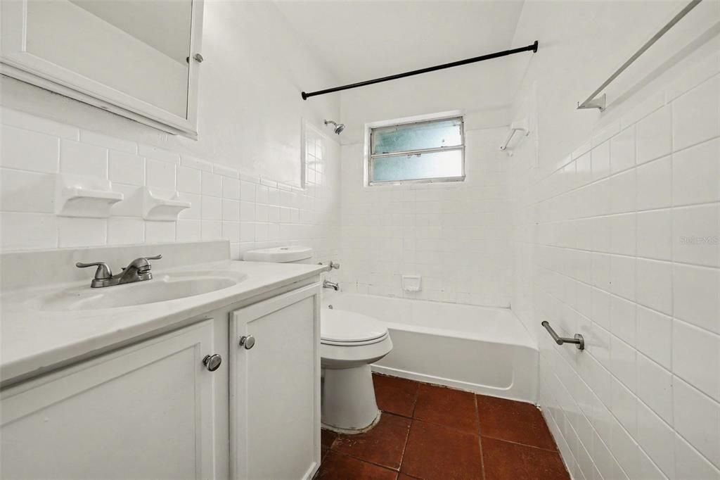 For Sale: $264,900 (4 beds, 2 baths, 1449 Square Feet)