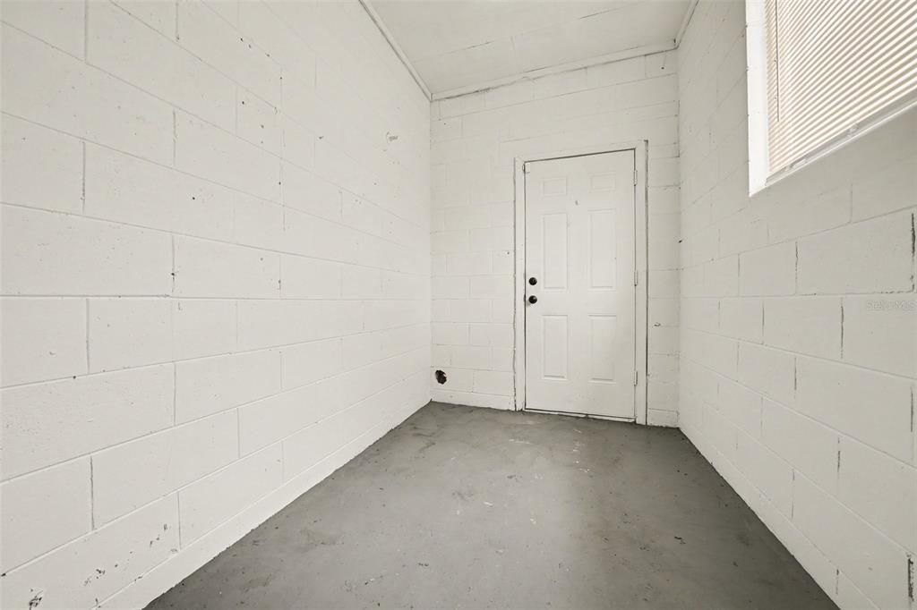 For Sale: $264,900 (4 beds, 2 baths, 1449 Square Feet)