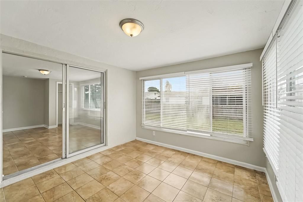 En Venta: $244,900 (3 camas, 2 baños, 1344 Pies cuadrados)
