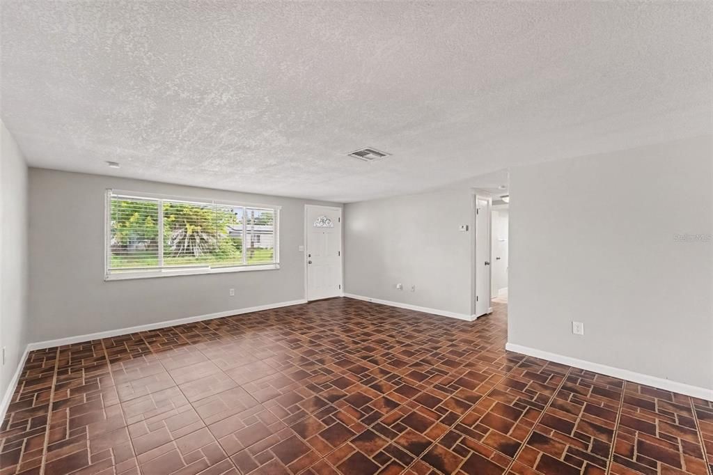 En Venta: $244,900 (3 camas, 2 baños, 1344 Pies cuadrados)