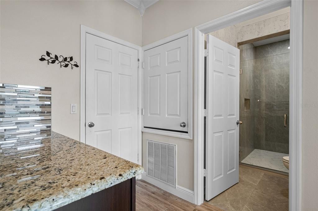 For Sale: $689,000 (4 beds, 4 baths, 3497 Square Feet)