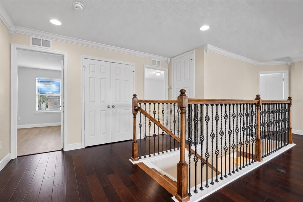 For Sale: $689,000 (4 beds, 4 baths, 3497 Square Feet)