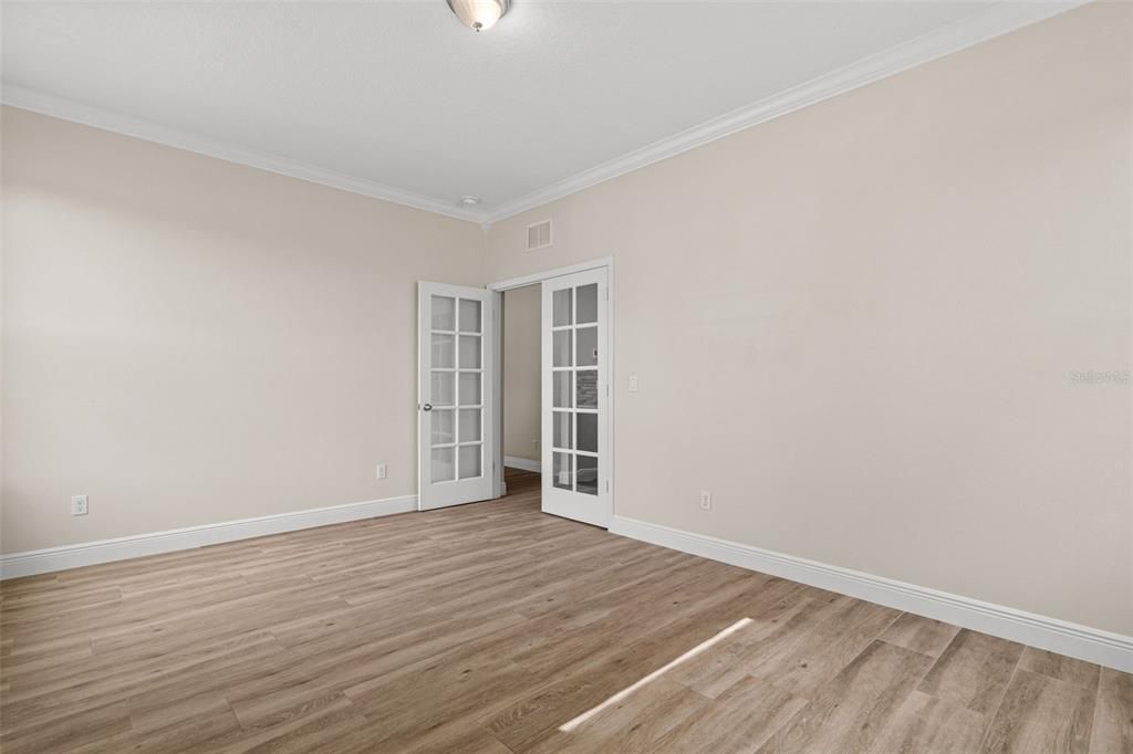 For Sale: $689,000 (4 beds, 4 baths, 3497 Square Feet)