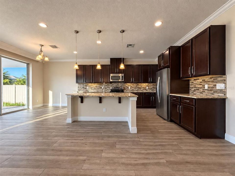For Sale: $689,000 (4 beds, 4 baths, 3497 Square Feet)