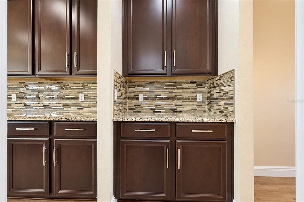 For Sale: $689,000 (4 beds, 4 baths, 3497 Square Feet)
