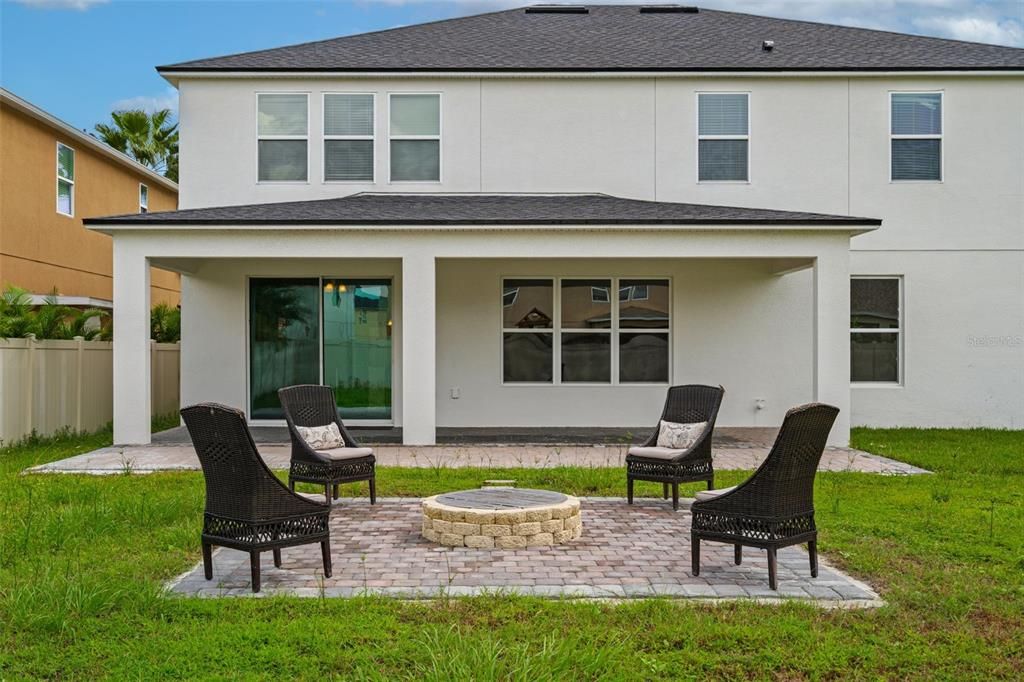 For Sale: $689,000 (4 beds, 4 baths, 3497 Square Feet)