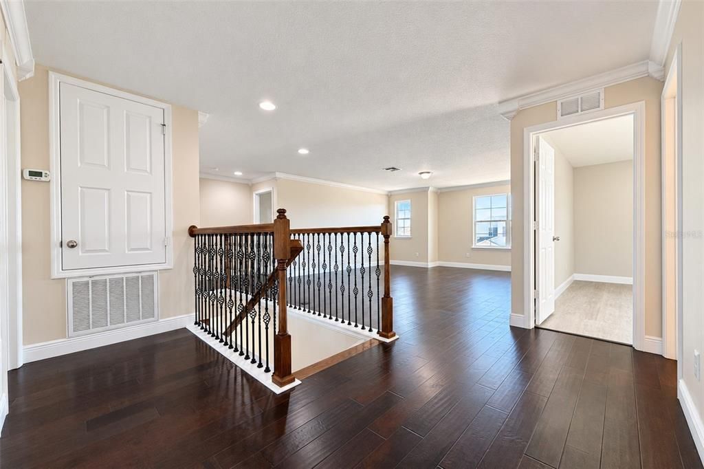 For Sale: $689,000 (4 beds, 4 baths, 3497 Square Feet)