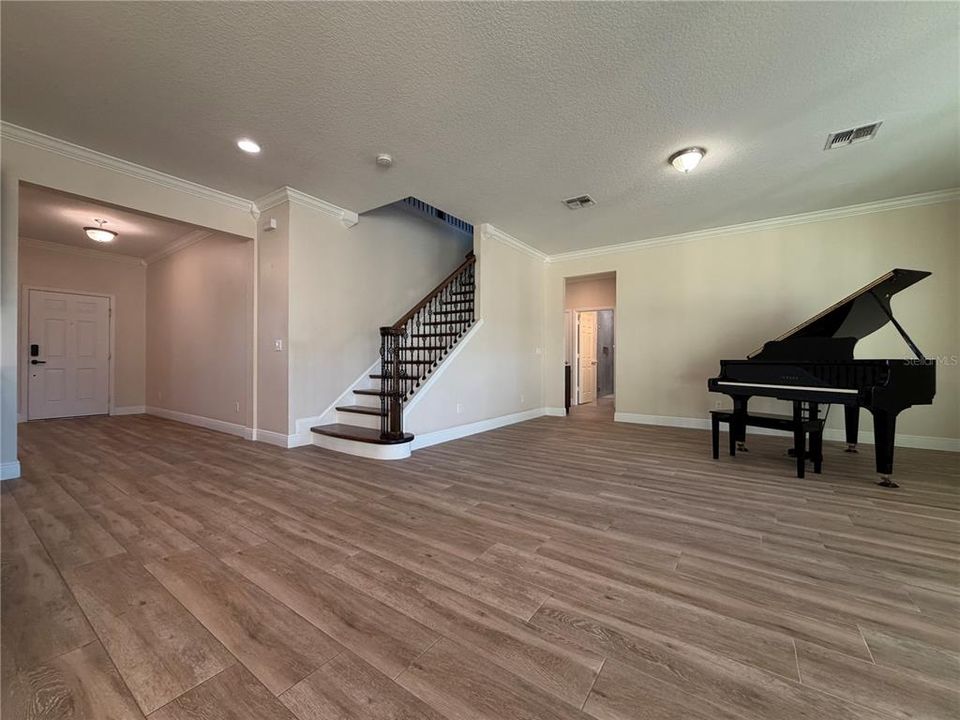 For Sale: $689,000 (4 beds, 4 baths, 3497 Square Feet)