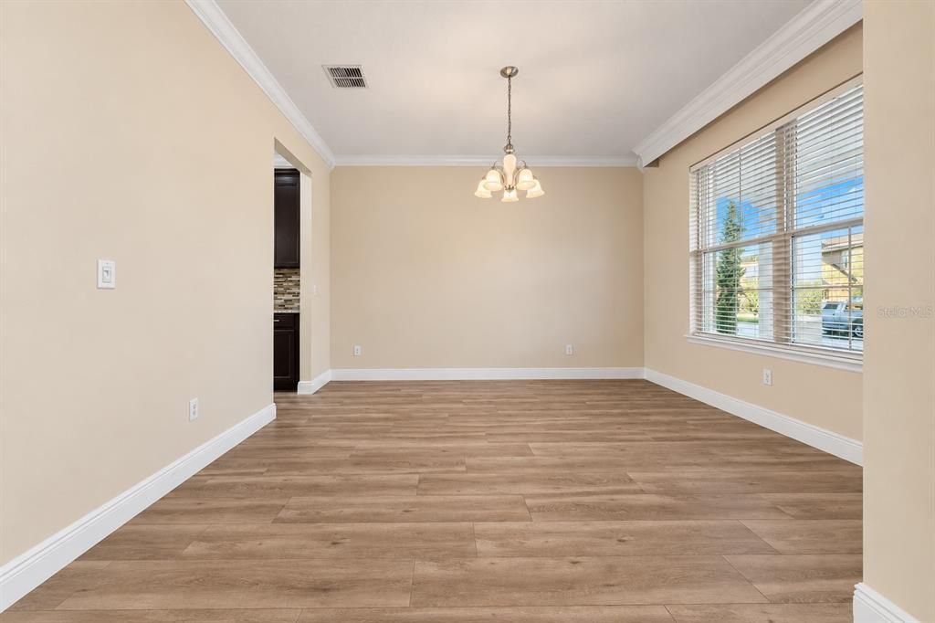 For Sale: $689,000 (4 beds, 4 baths, 3497 Square Feet)