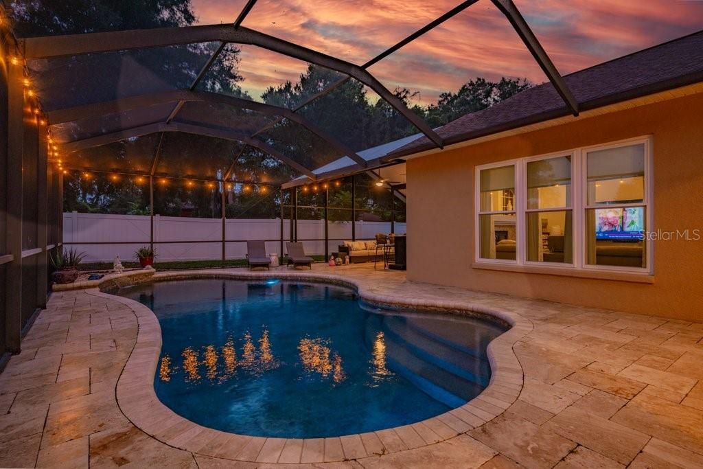 For Sale: $685,000 (4 beds, 3 baths, 2698 Square Feet)