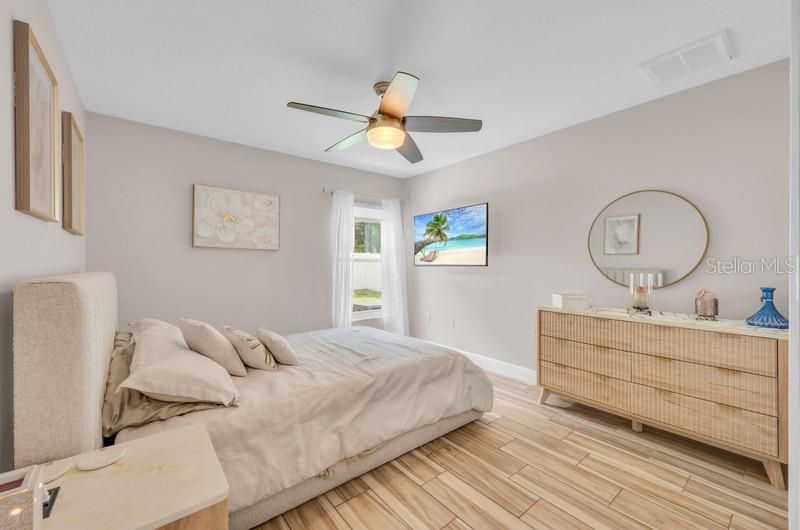 For Sale: $685,000 (4 beds, 3 baths, 2698 Square Feet)