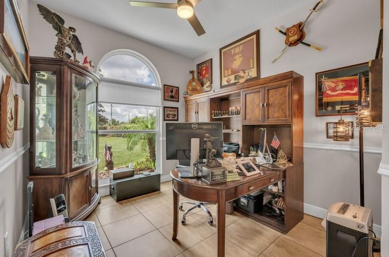 For Sale: $685,000 (4 beds, 3 baths, 2698 Square Feet)