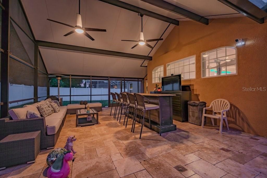 For Sale: $685,000 (4 beds, 3 baths, 2698 Square Feet)