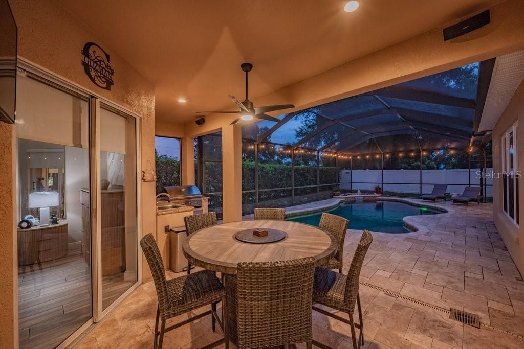 For Sale: $685,000 (4 beds, 3 baths, 2698 Square Feet)