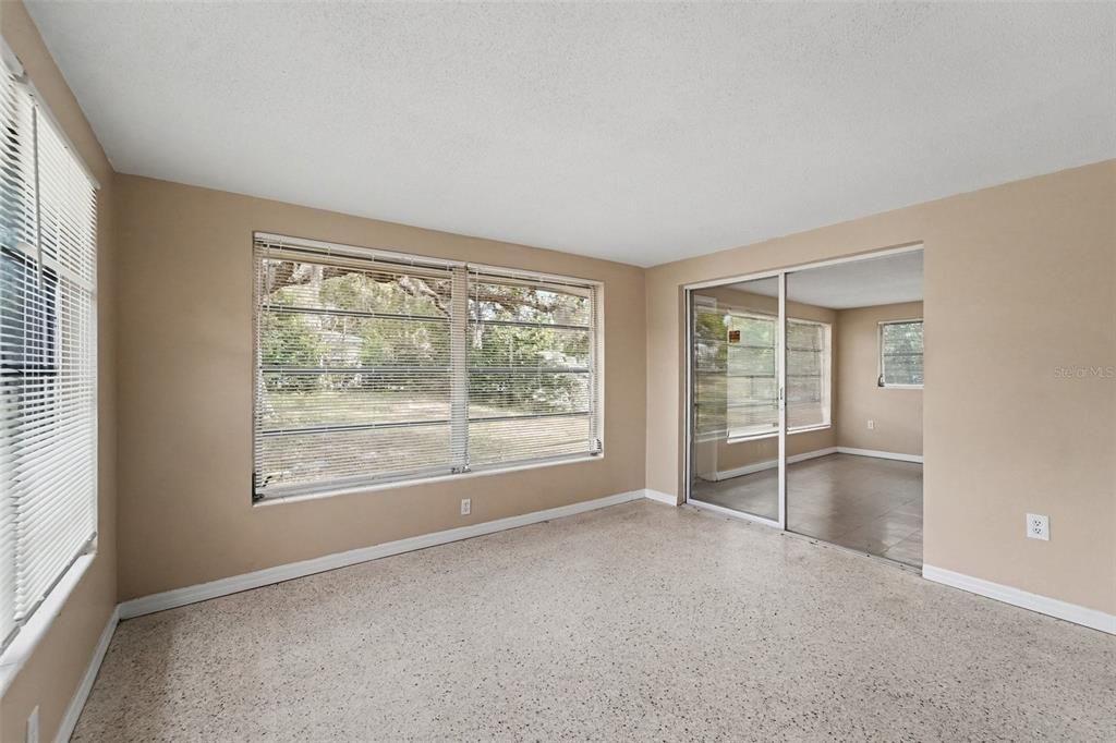 En Venta: $199,900 (2 camas, 2 baños, 1193 Pies cuadrados)
