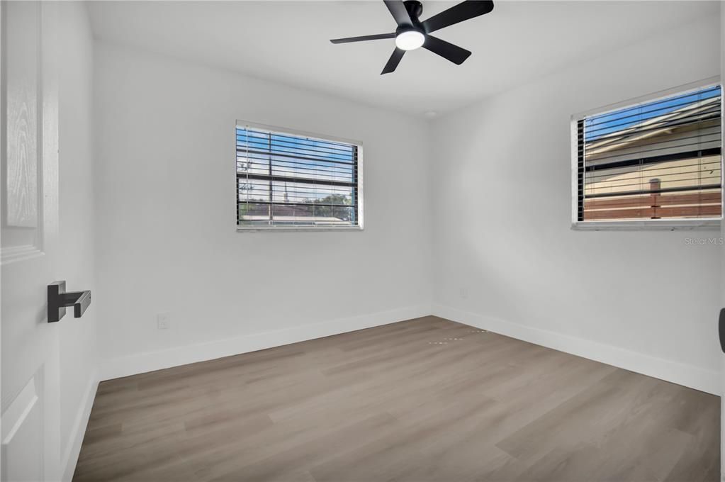 For Sale: $455,900 (6 beds, 4 baths, 3814 Square Feet)