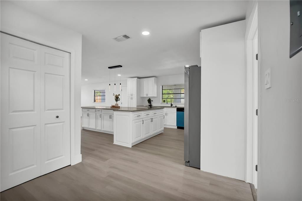 For Sale: $455,900 (6 beds, 4 baths, 3814 Square Feet)