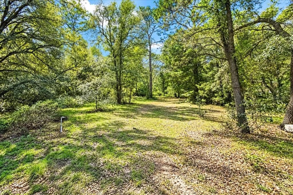 На продажу: $350,000 (32.77 acres)