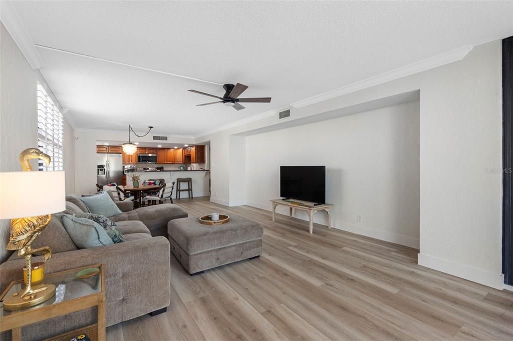 For Rent: $3,500 (2 beds, 2 baths, 1392 Square Feet)
