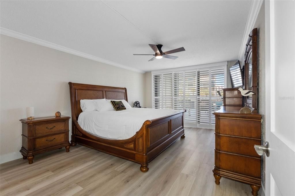 For Rent: $3,500 (2 beds, 2 baths, 1392 Square Feet)