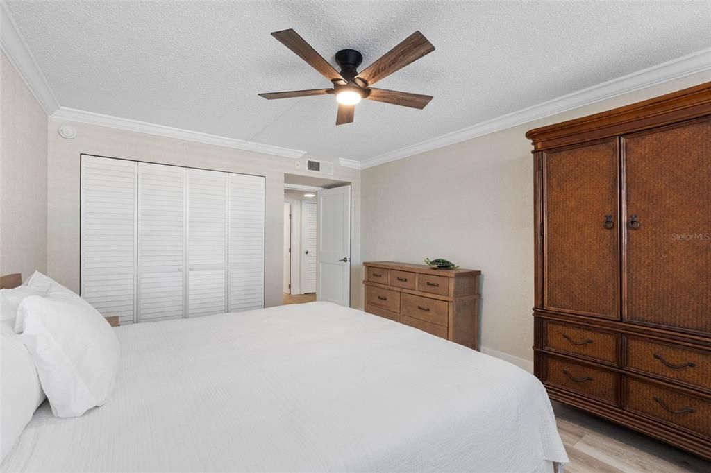 For Rent: $3,500 (2 beds, 2 baths, 1392 Square Feet)