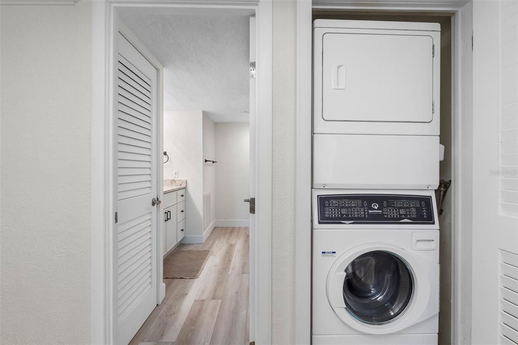 For Rent: $3,500 (2 beds, 2 baths, 1392 Square Feet)