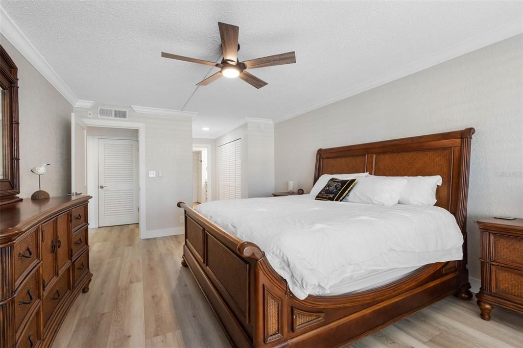 For Rent: $3,500 (2 beds, 2 baths, 1392 Square Feet)
