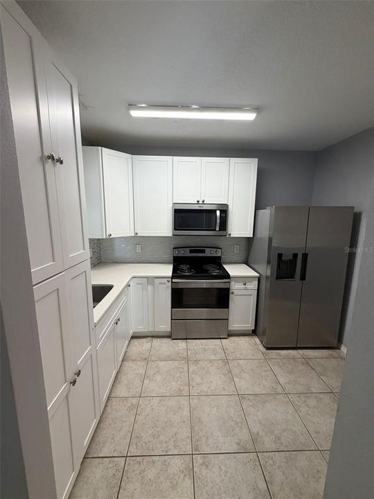 For Rent: $1,850 (3 beds, 2 baths, 1200 Square Feet)