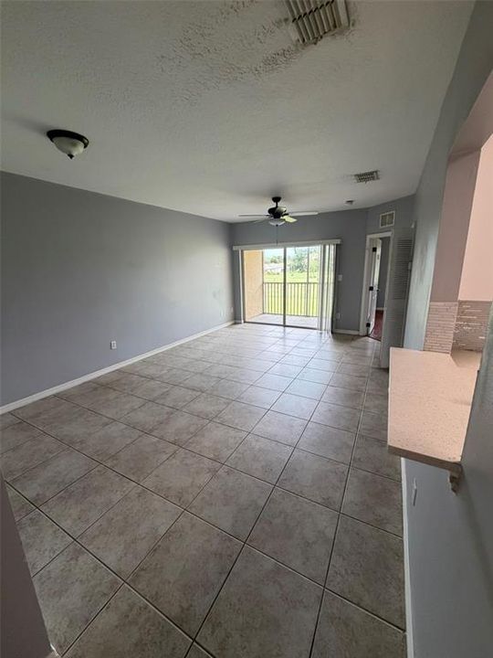 For Rent: $1,850 (3 beds, 2 baths, 1200 Square Feet)