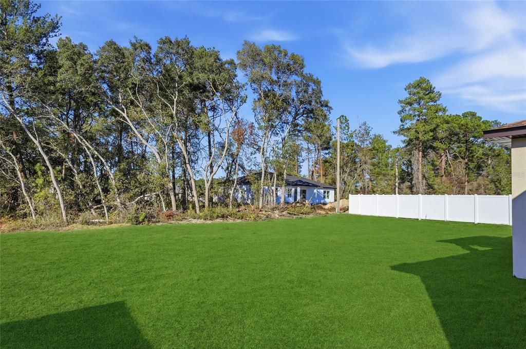 For Sale: $324,900 (4 beds, 3 baths, 1802 Square Feet)