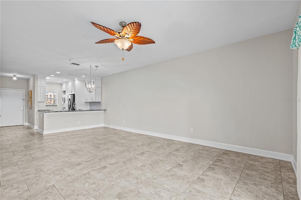 For Sale: $549,000 (2 beds, 2 baths, 1150 Square Feet)