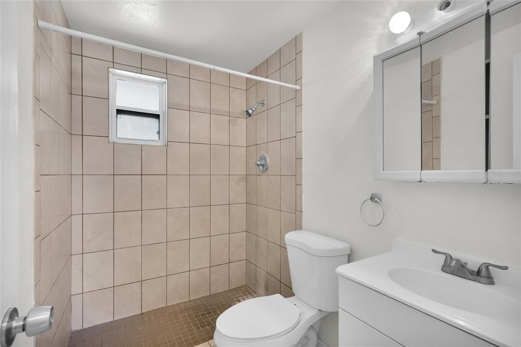 En Venta: $189,000 (3 camas, 1 baños, 924 Pies cuadrados)