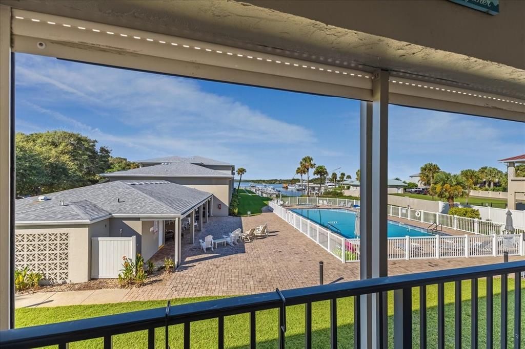 For Sale: $680,000 (2 beds, 2 baths, 1130 Square Feet)