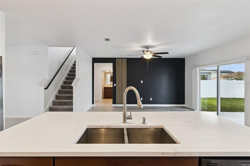 For Sale: $453,900 (5 beds, 3 baths, 2289 Square Feet)