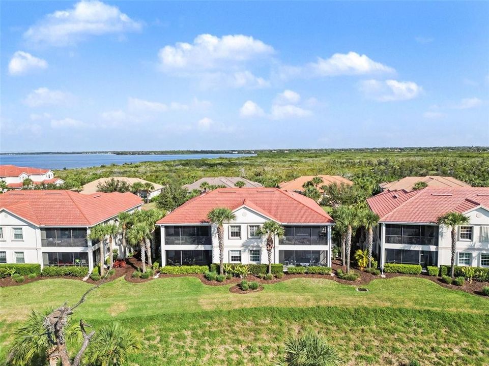 For Sale: $319,000 (2 beds, 2 baths, 1626 Square Feet)