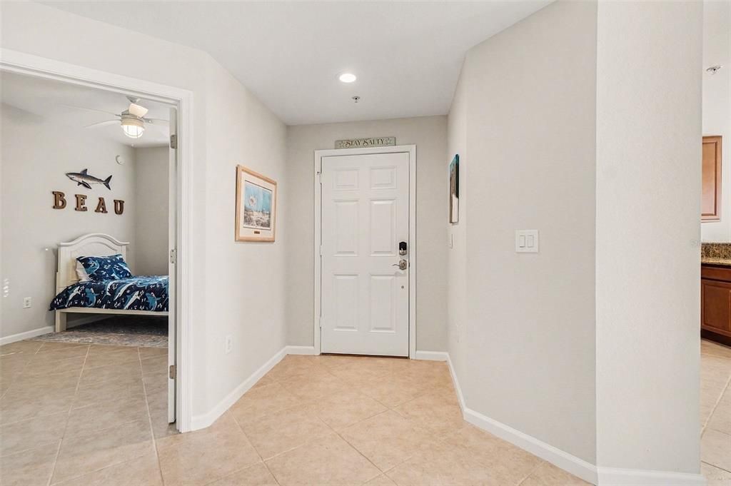 For Sale: $319,000 (2 beds, 2 baths, 1626 Square Feet)