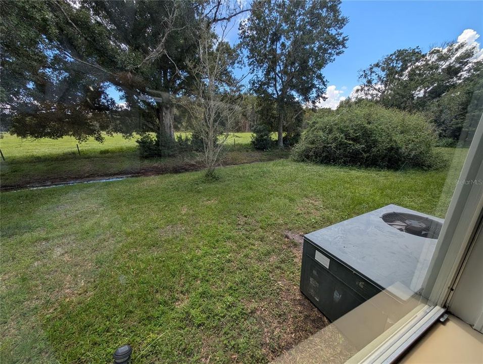 For Rent: $2,100 (2 beds, 2 baths, 1220 Square Feet)