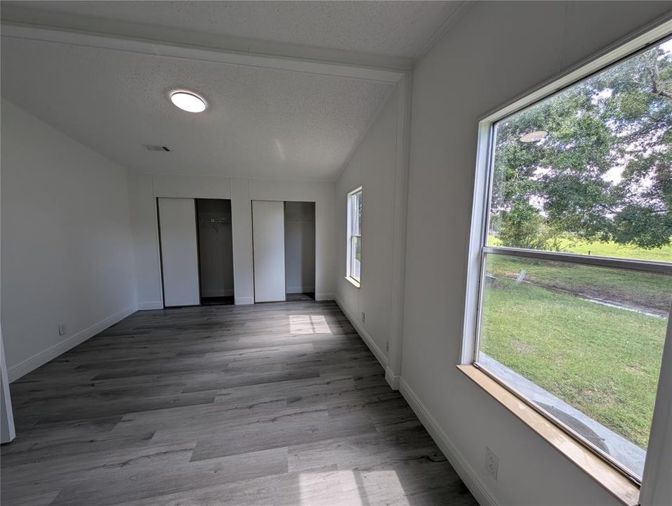 For Rent: $2,100 (2 beds, 2 baths, 1220 Square Feet)