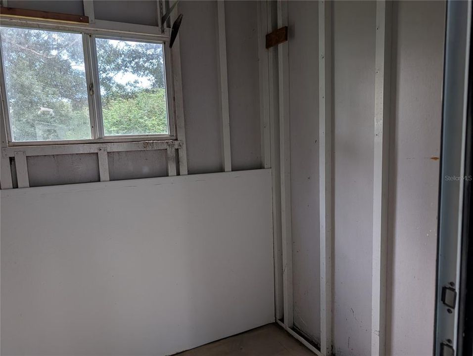 For Rent: $2,100 (2 beds, 2 baths, 1220 Square Feet)