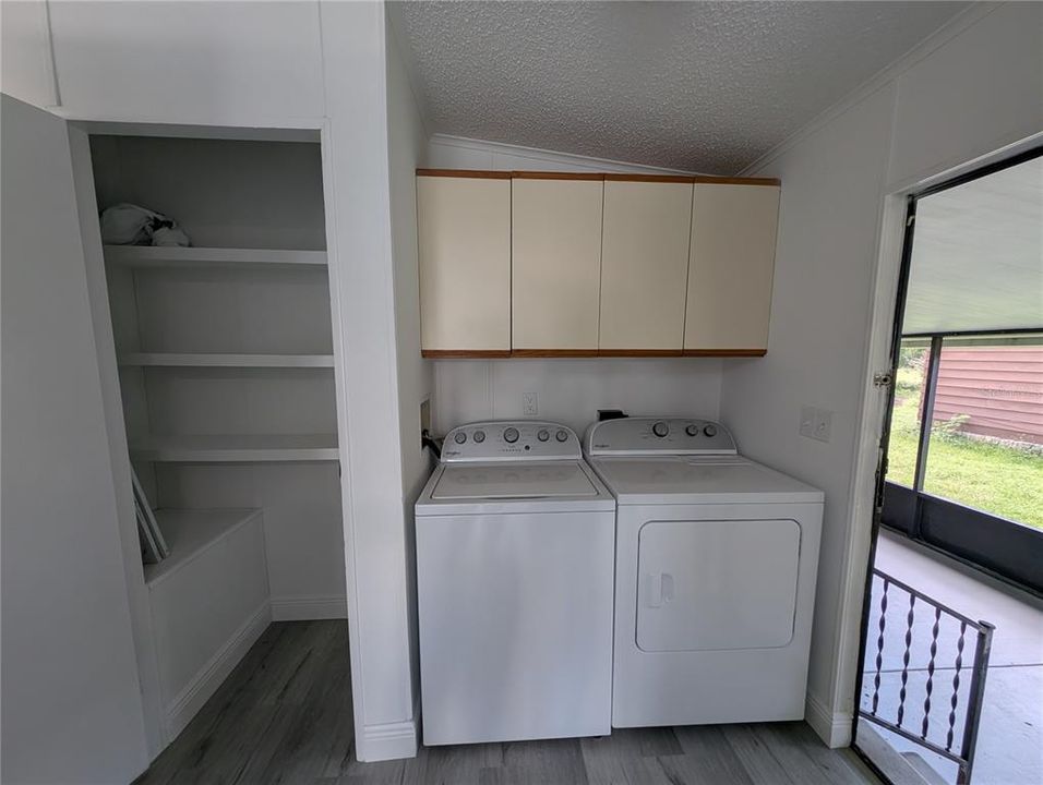 For Rent: $2,100 (2 beds, 2 baths, 1220 Square Feet)
