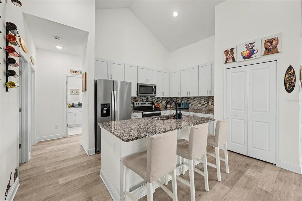 For Sale: $305,000 (4 beds, 2 baths, 1590 Square Feet)