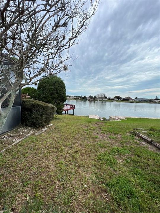 Vendido Recientemente: $370,000 (3 camas, 3 baños, 2166 Pies cuadrados)