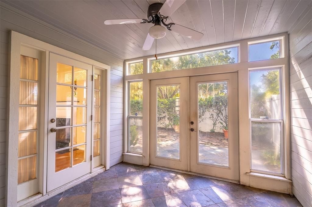 For Sale: $599,000 (4 beds, 2 baths, 2692 Square Feet)