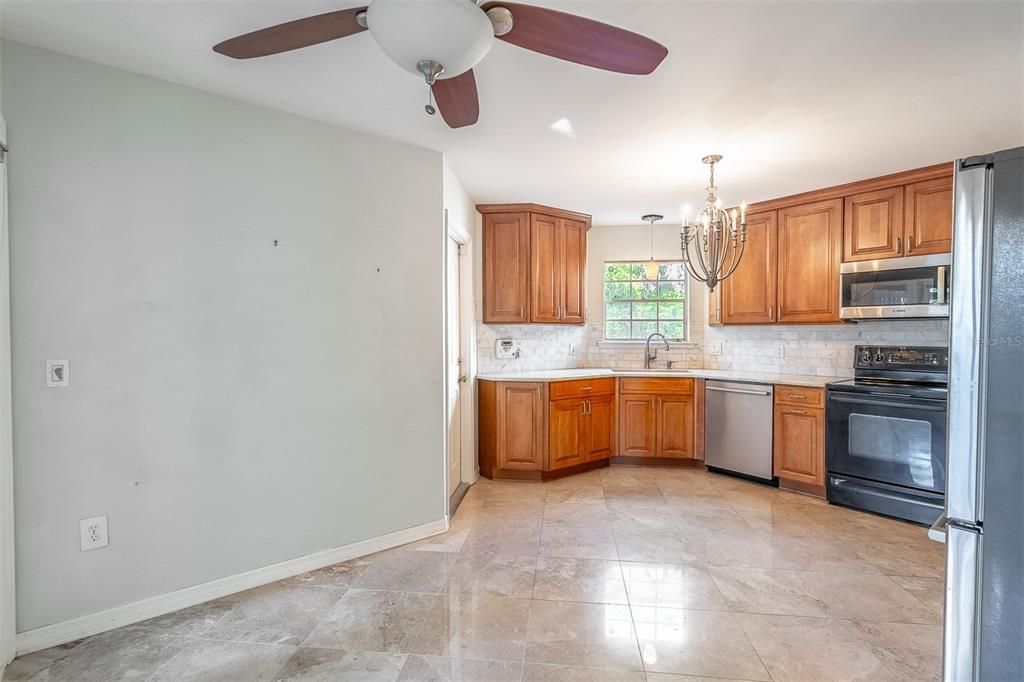For Sale: $599,000 (4 beds, 2 baths, 2692 Square Feet)