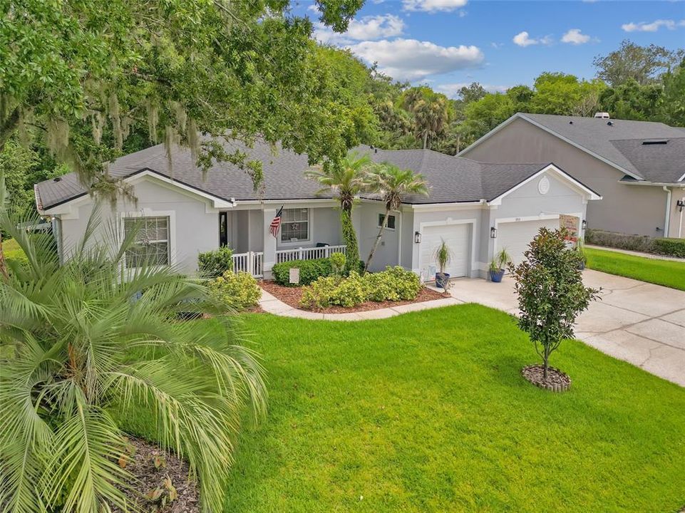 For Sale: $575,000 (4 beds, 2 baths, 2005 Square Feet)