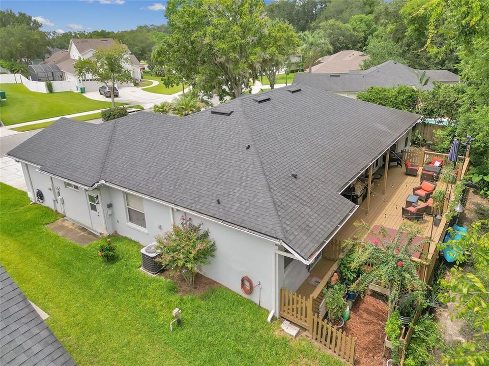 For Sale: $575,000 (4 beds, 2 baths, 2005 Square Feet)